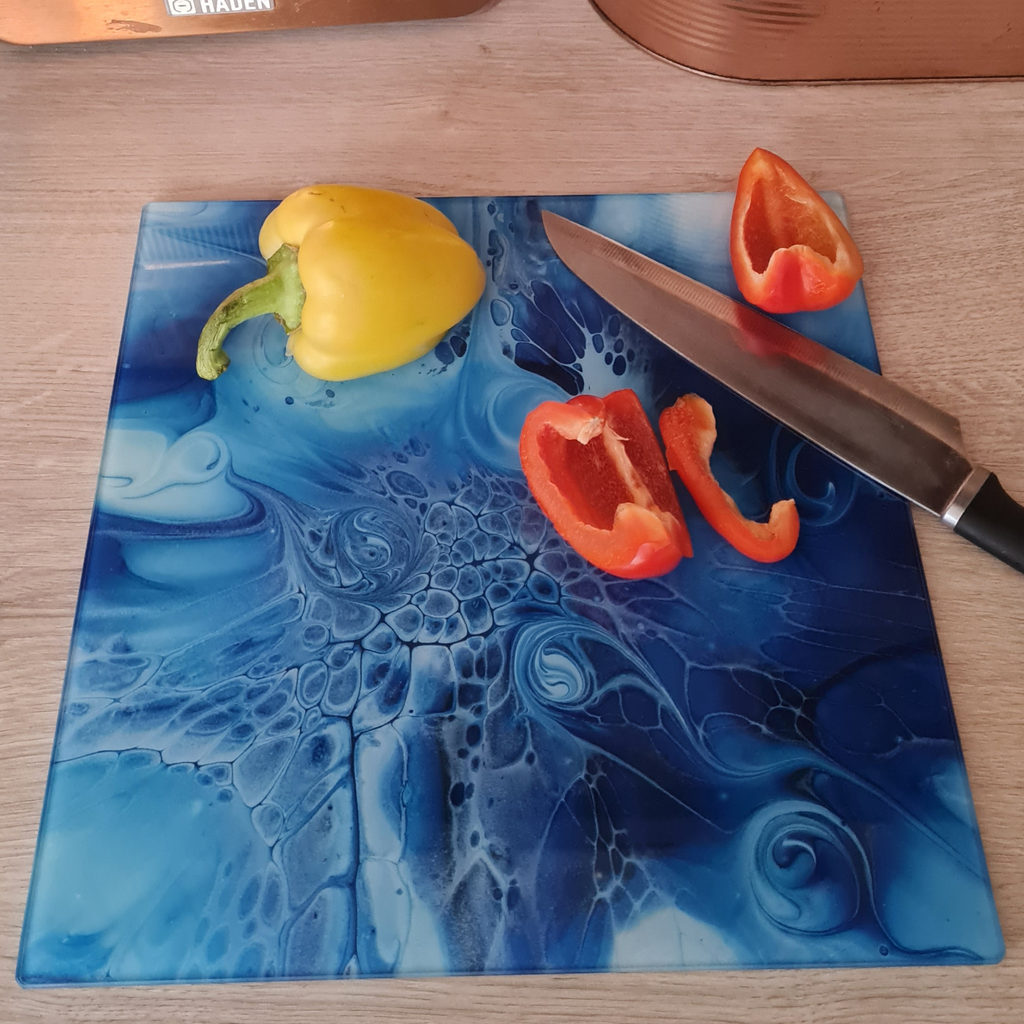 Blue Spiral Glass Chopping Board – Square