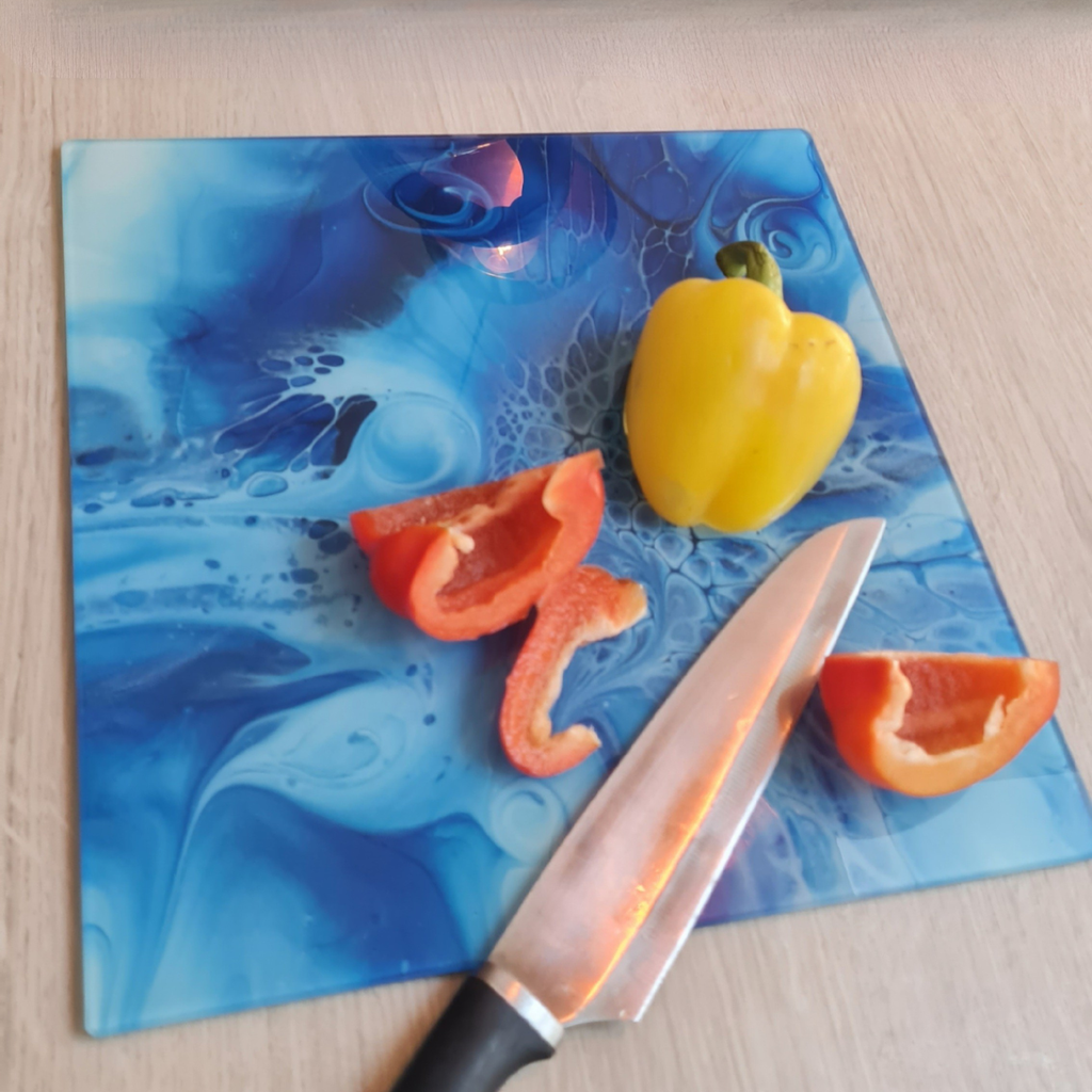 Blue Spiral Glass Chopping Board – Square