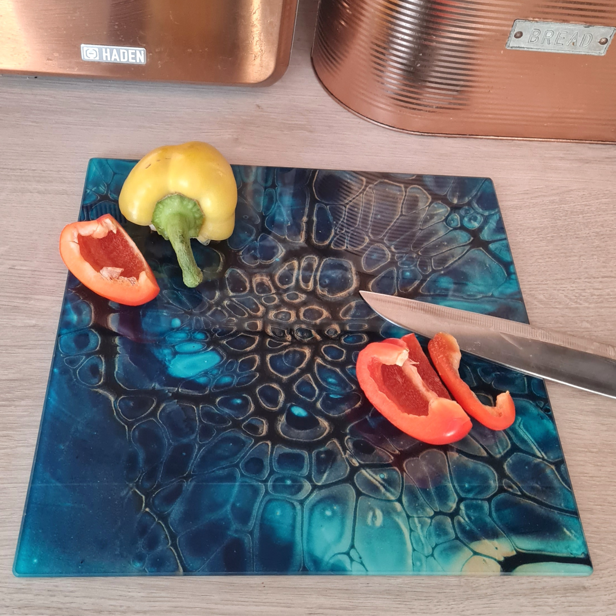 Deep Sea Glass Chopping Board – Square